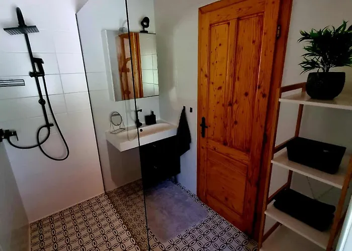 Panorama Fahaz Appartement *